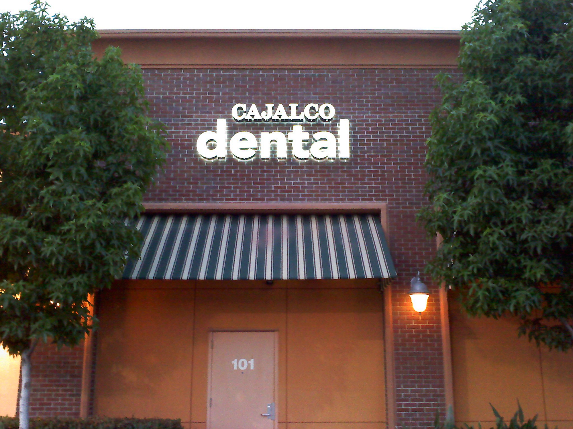 MacArthur Dentistry - halo lit channel letters, Newport Beach, CA